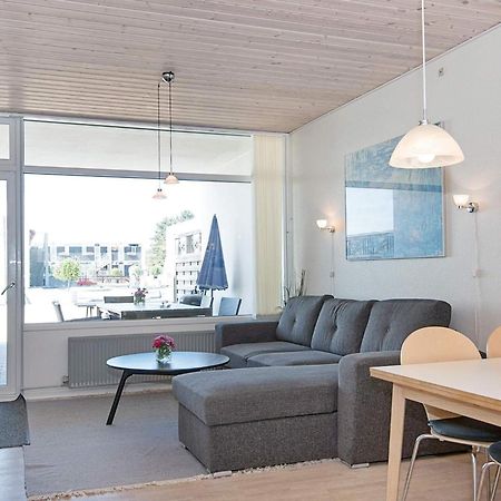 6 Person Holiday Home On A Holiday Park In Glesborg Eksteriør billede